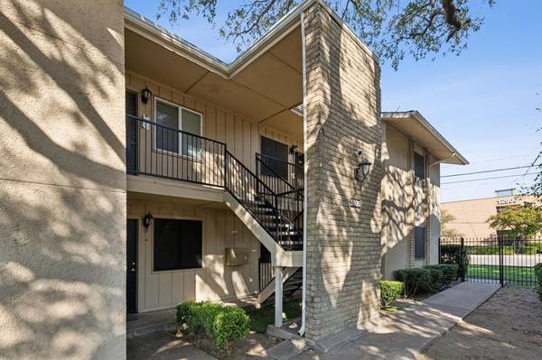 5935 Harvest Hill Road #2097, Dallas, TX 75230