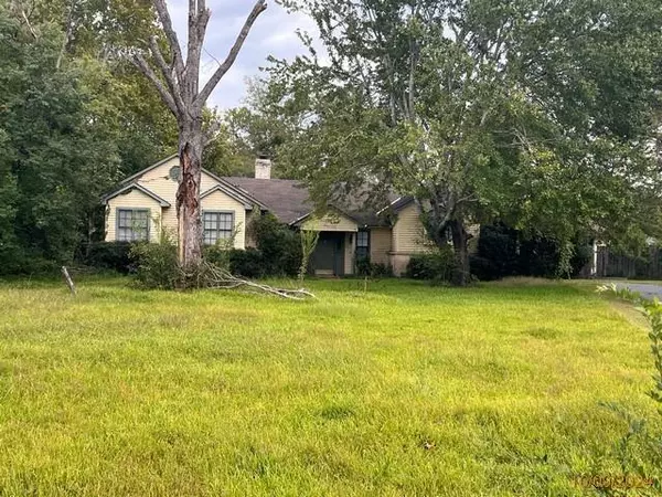 204 Rolling Meadow Circle, Bossier City, LA 71112