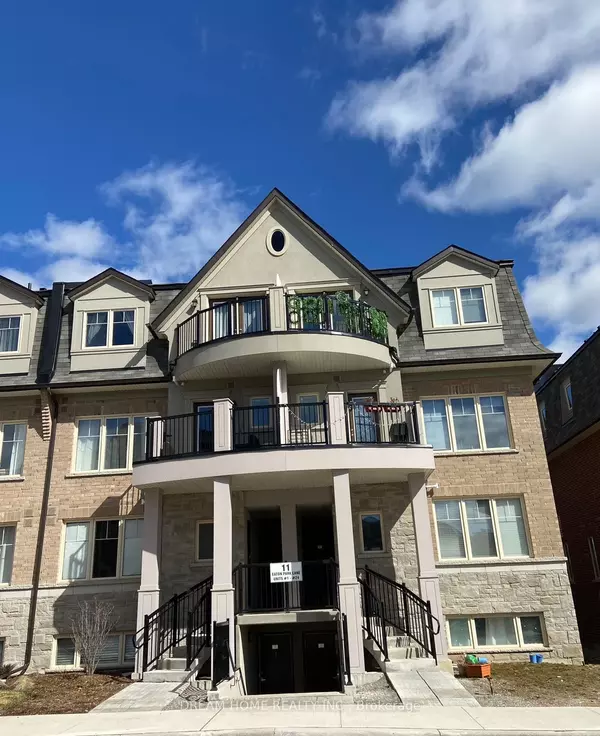 11 Eaton Park LN #24, Toronto E05, ON M1W 0A5