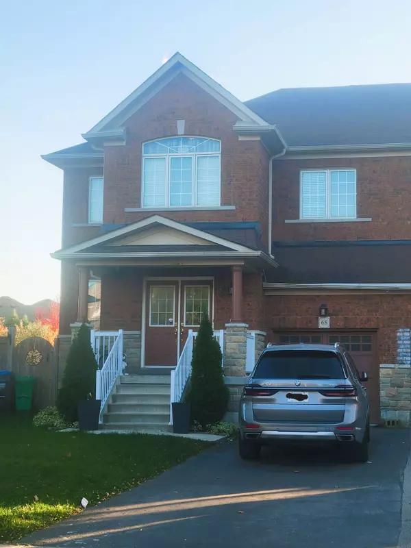 68 Delport Close, Brampton, ON L6P 1V2