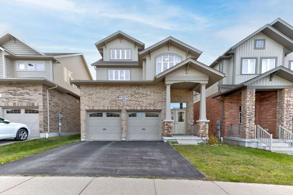 218 Gravel Ridge TRL, Kitchener, ON N2E 0E5