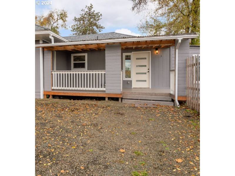 2175 JACKIE AVE, Roseburg, OR 97471