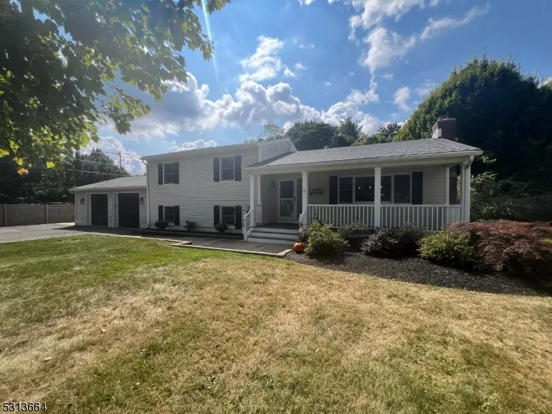 1 Orchard Dr, Chester Twp., NJ 07930