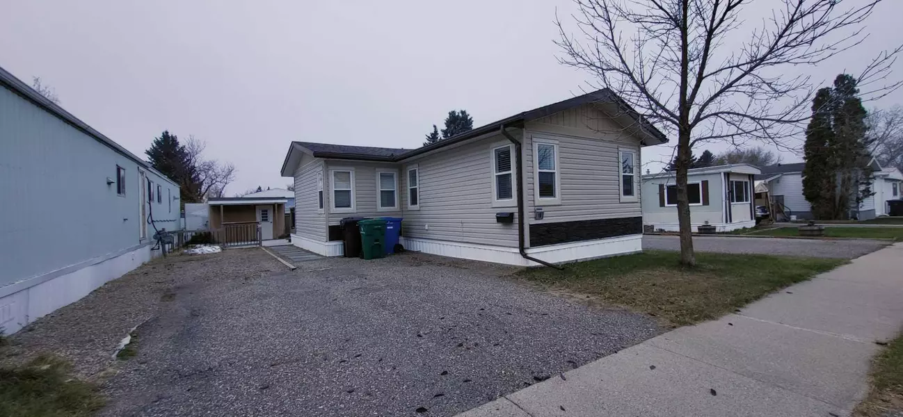 1410 43 ST South #18, Lethbridge, AB T1K 3S5