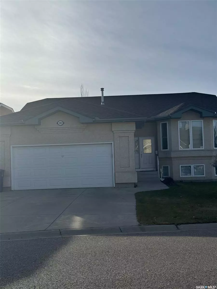 Saskatoon, SK S7N 2S2,202 Lashyn COVE