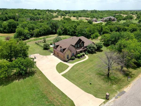 113 Broken Bow Drive, Gunter, TX 75058