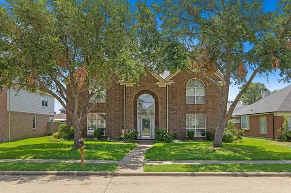 2816 Clearmeadow Drive, Mesquite, TX 75181