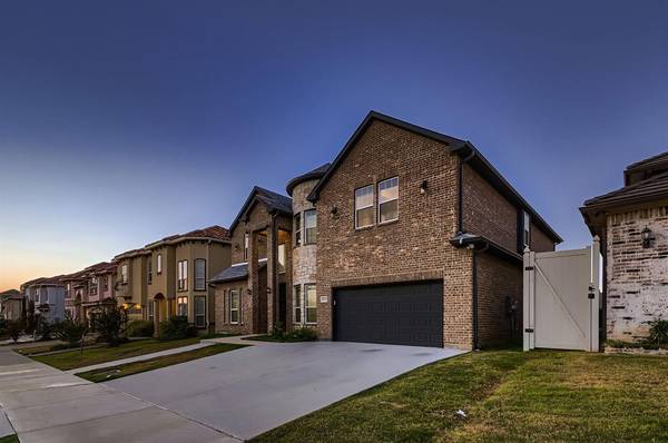 Irving, TX 75062,4335 Al Razi Street