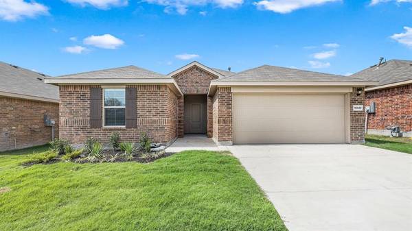 764 CEDARBROOK Drive, Fort Worth, TX 76131