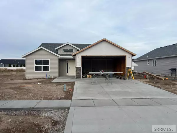 1060 Alpine Ave, Chubbuck, ID 83202