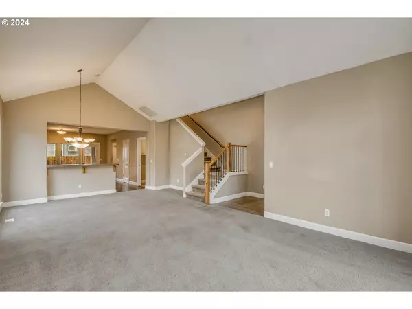 Milwaukie, OR 97267,14832 SE Summerland CT