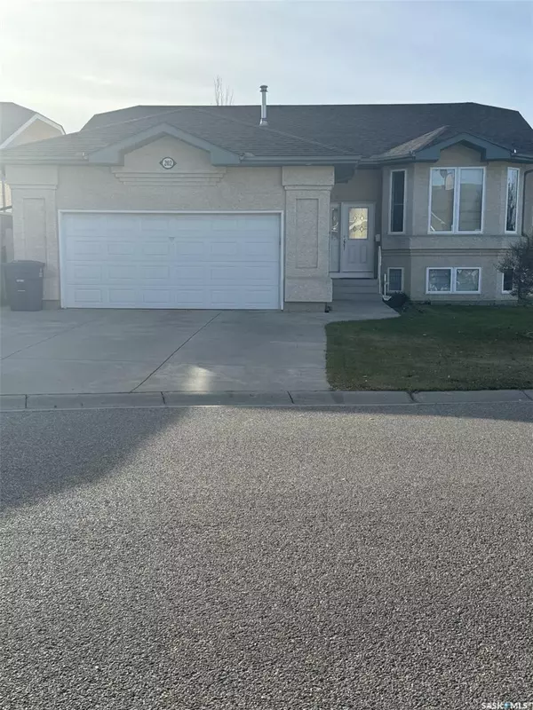 Saskatoon, SK S7N 2S2,202 Lashyn COVE