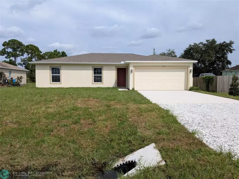 8346 103rd Ct, Vero Beach, FL 32967