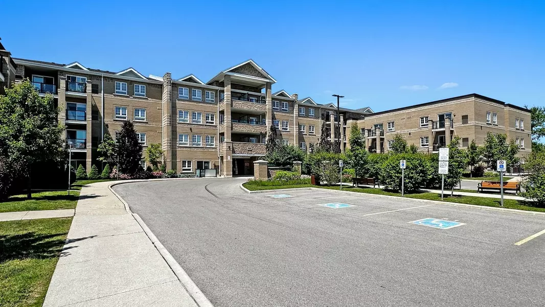 481 Rupert AVE #2123, Whitchurch-stouffville, ON L4A 1Y7