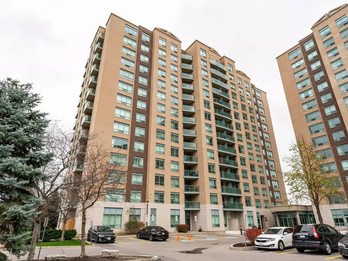 Richmond Hill, ON L4B 0A1,11 Oneida CRES #406