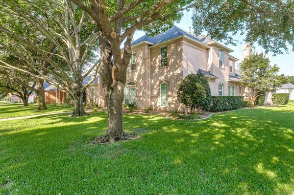 4606 Mill Wood Drive,  Colleyville,  TX 76034