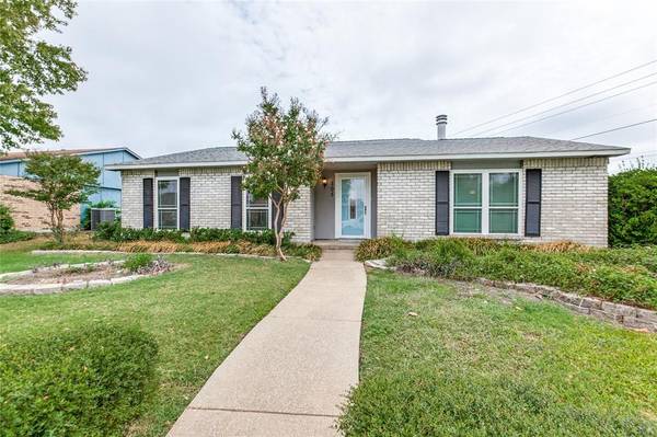 105 Lucinda Drive, Garland, TX 75040