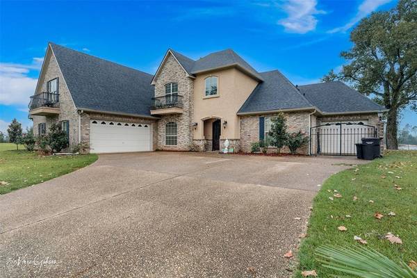 504 Belle Rouge Circle, Bossier City, LA 71111