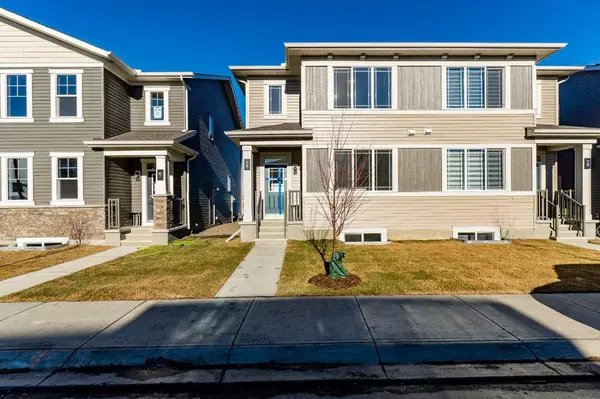 Calgary, AB T4B 3P5,71 CARRINGFORD RD Northwest