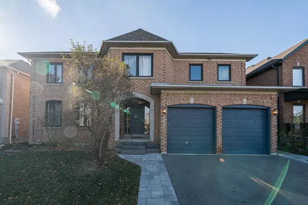 583 Velmar DR,  Vaughan,  ON L4L 8H7