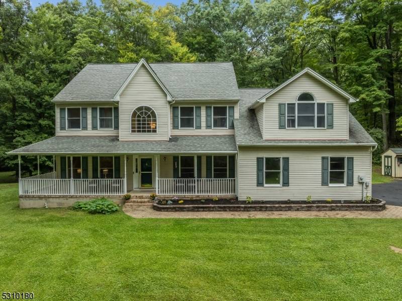 13 Ridge Ln, Independence Twp., NJ 07840