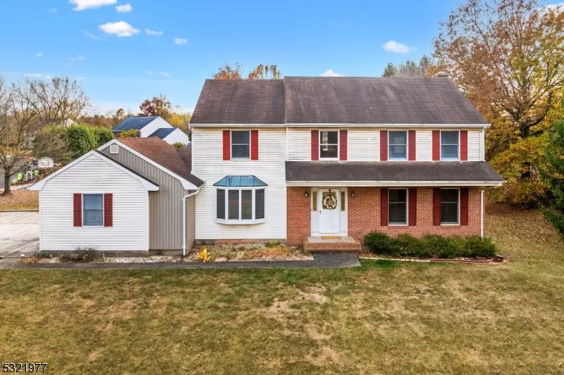 2 Dodge Ln, Hillsborough Twp., NJ 08844