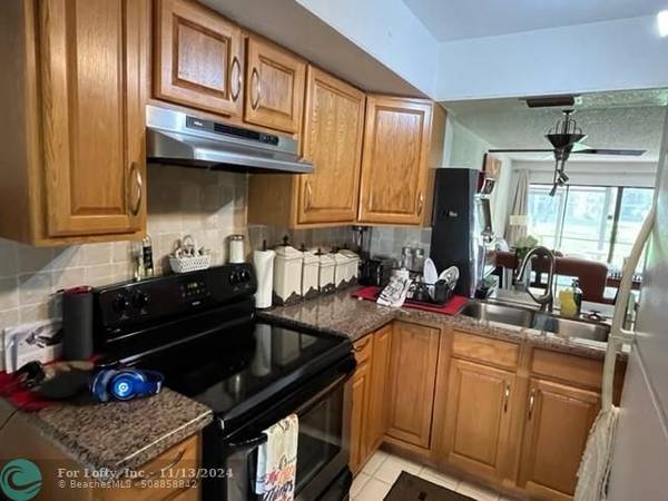 Deerfield Beach, FL 33442,1921 SW 15th St  #29