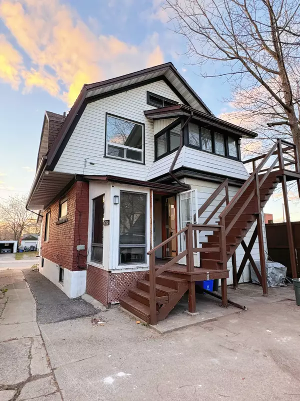 Niagara Falls, ON L2E 3X9,4750 Saint Lawrence AVE E