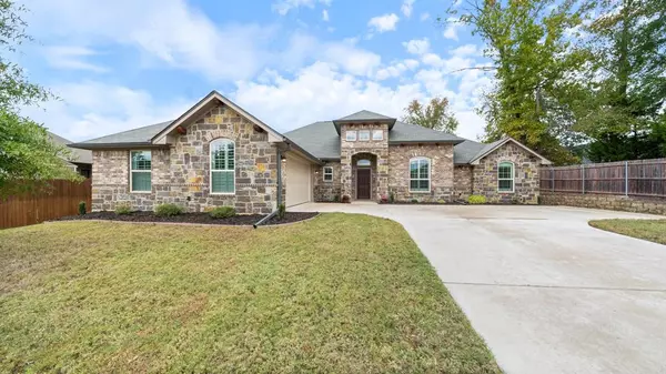 9321 Stonebank Crossing, Tyler, TX 75703