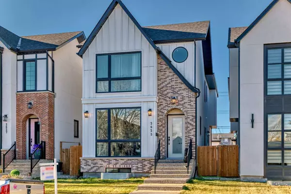 2625 29 ST Southwest, Calgary, AB T3E 2K6