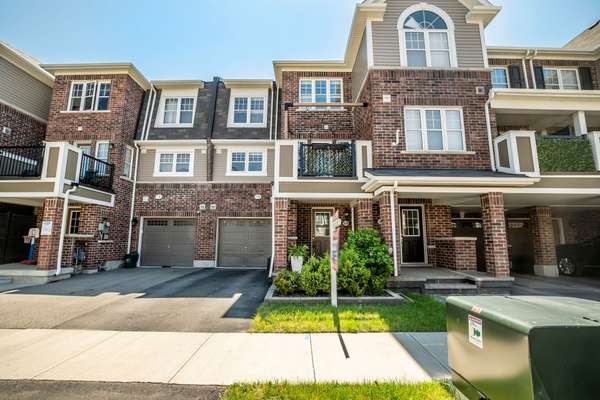 559 Buckeye CT, Milton, ON L9E 1M3