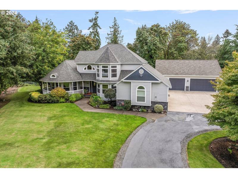 9650 NE MEADOW LOOP, Newberg, OR 97132