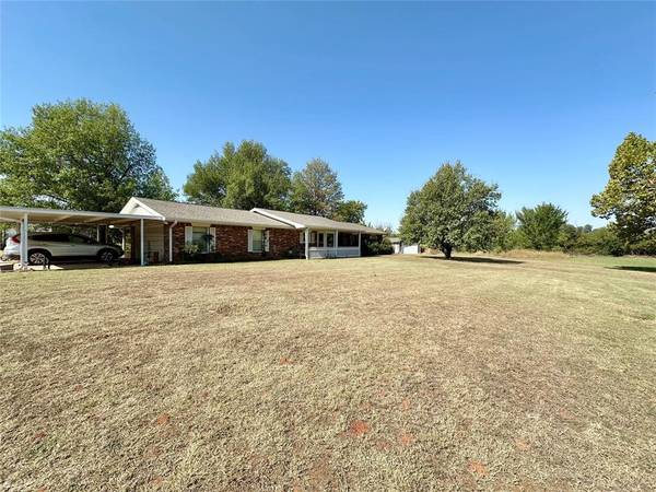 15708 Gaddy Road, Shawnee, OK 74801