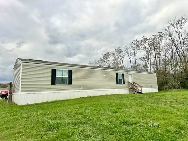 Sparta, TN 38583,00 Loyalty Ln