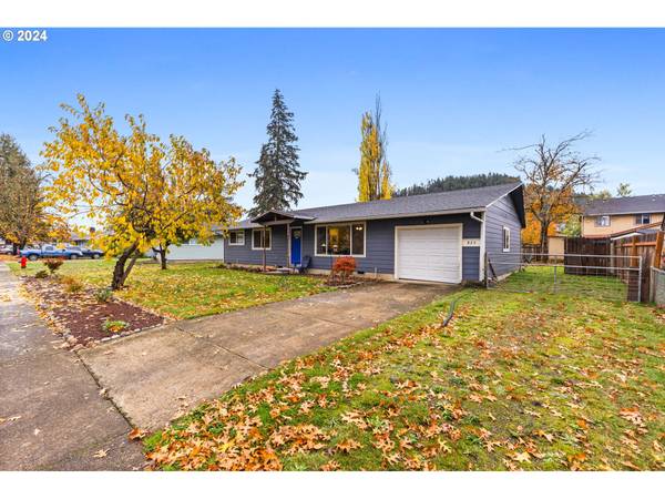 Creswell, OR 97426,825 EVERGREEN DR