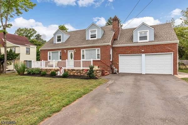 16 Lake Ave, Franklin Twp., NJ 08873