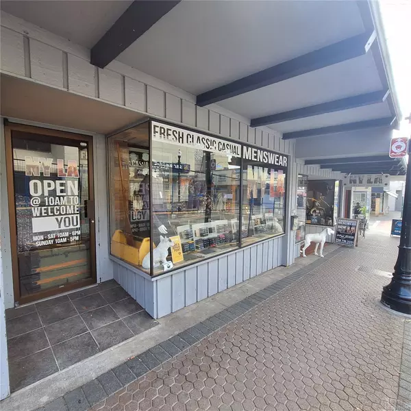 Nanaimo, BC V9R 5G6,200 & 206 Commercial St