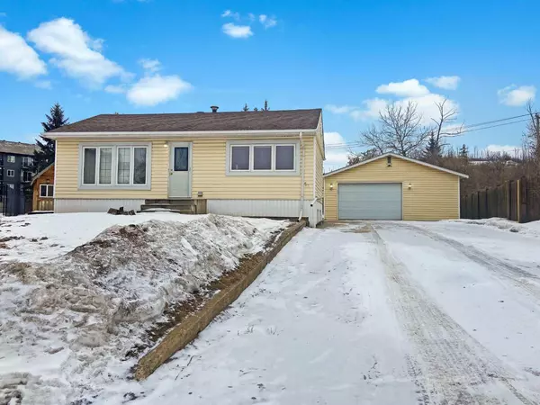 56 Moberly CRES, Fort Mcmurray, AB T9H 1G9