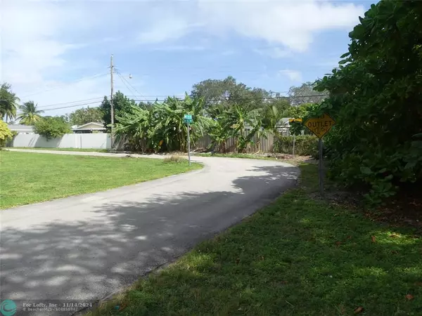 Dania Beach, FL 33312,4651-4721 SW 26th Ave