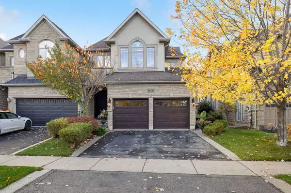 2400 Wasaga DR, Oakville, ON L6H 0B8