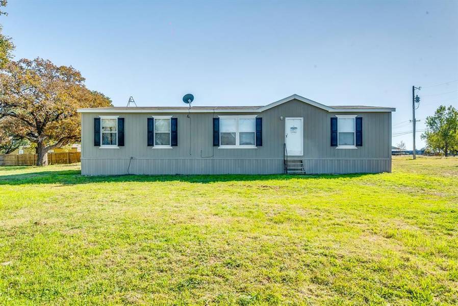 200 Sorrel Court, Stephenville, TX 76401