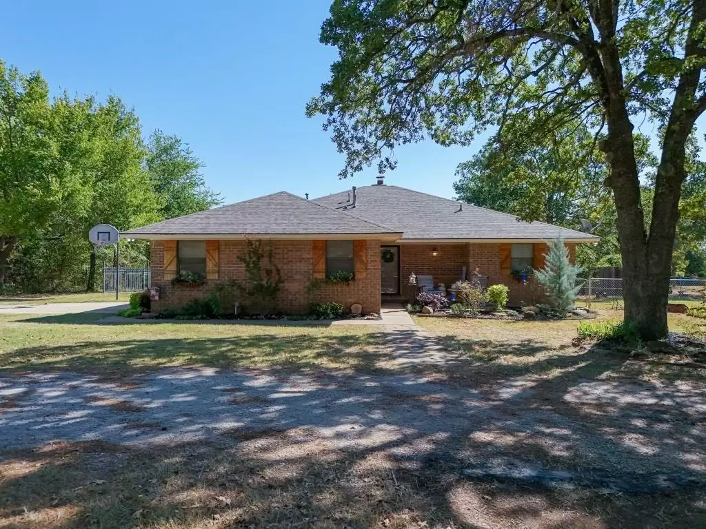 Meeker, OK 74855,104430 S Ridgewood Drive