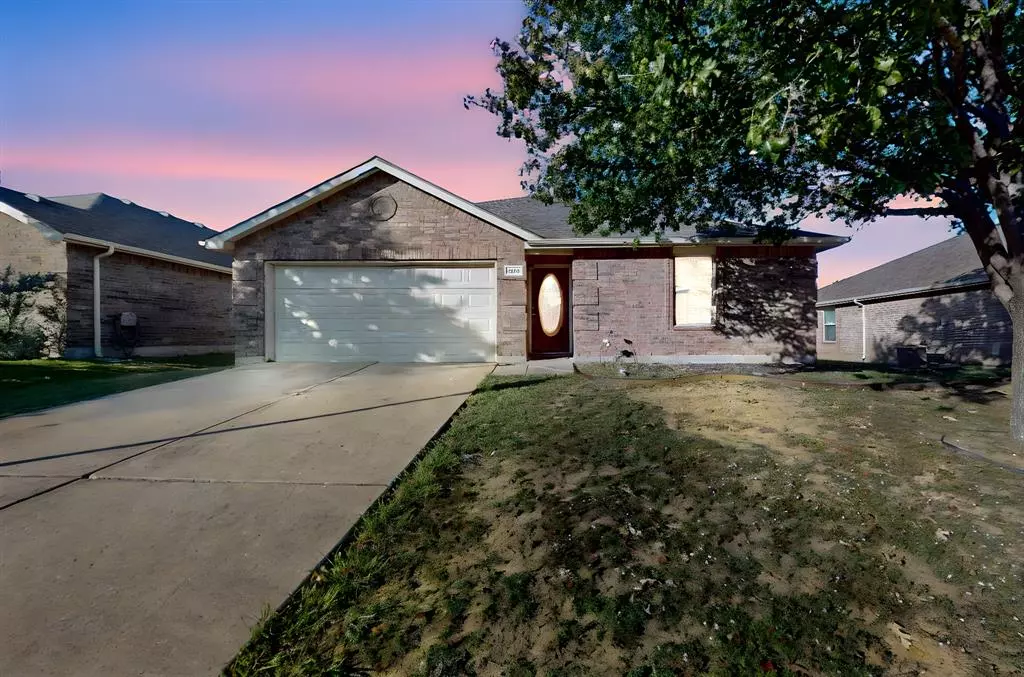 Little Elm, TX 75068,1449 Waterford Drive