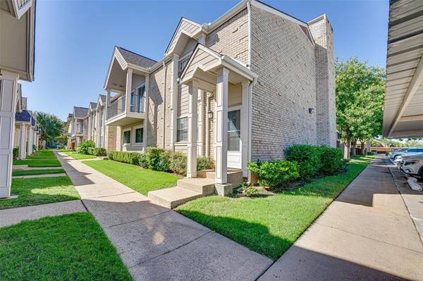 5881 Preston View Boulevard #225, Dallas, TX 75240