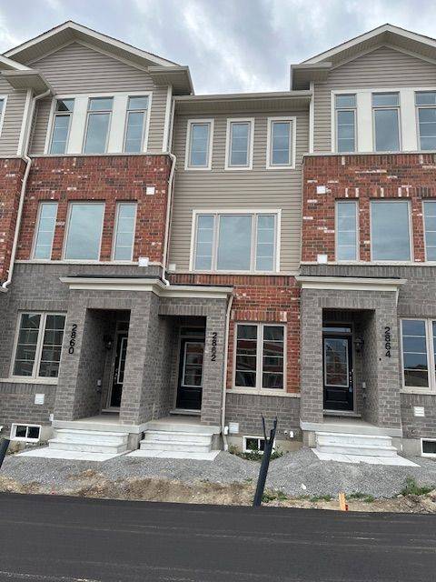 2862 Whites RD, Pickering, ON L1X 0R6