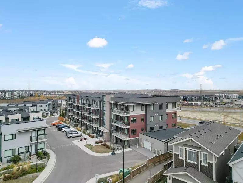 214 Sherwood SQ NW #309, Calgary, AB T3R 1T6