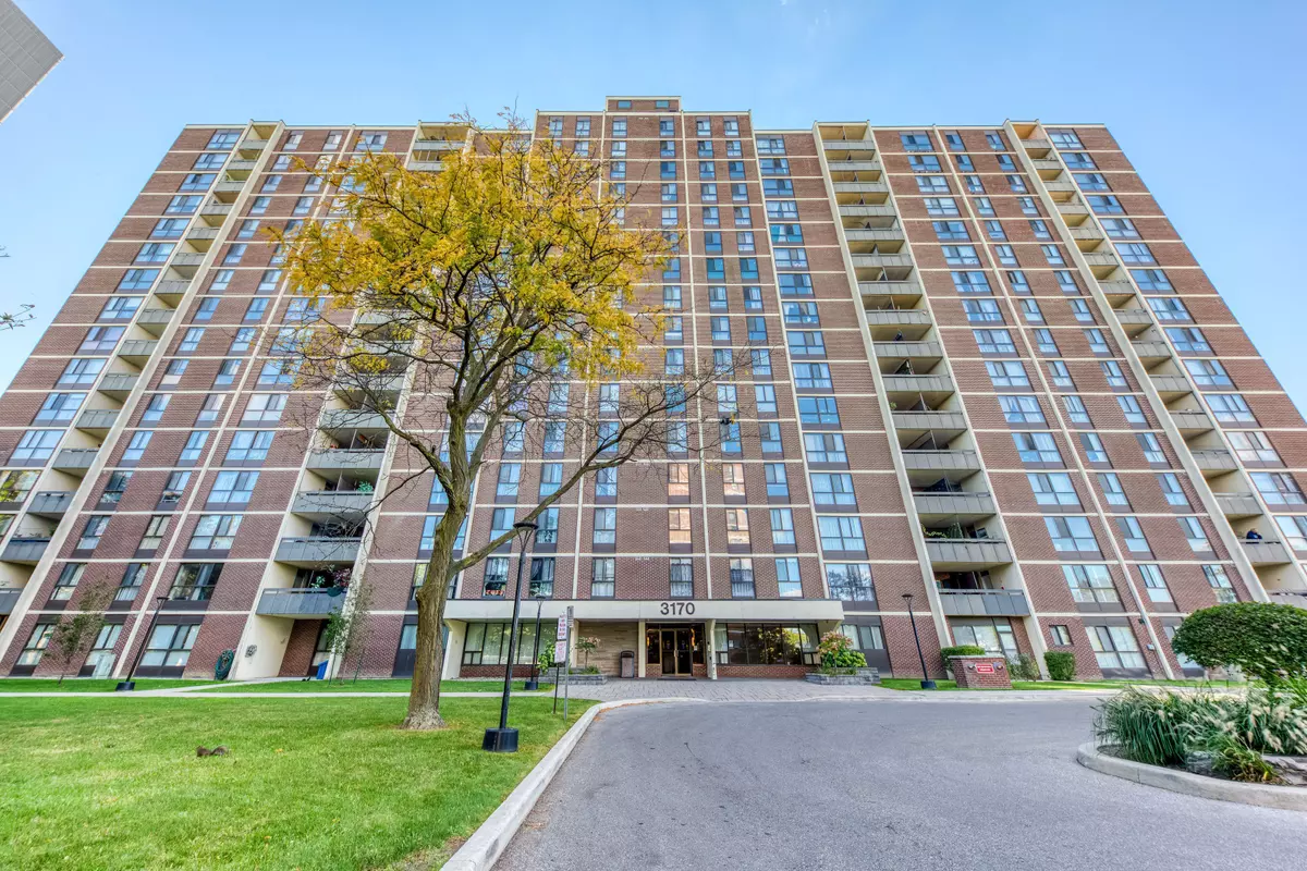 Mississauga, ON L5A 3R1,3170 Kirwin AVE #1403