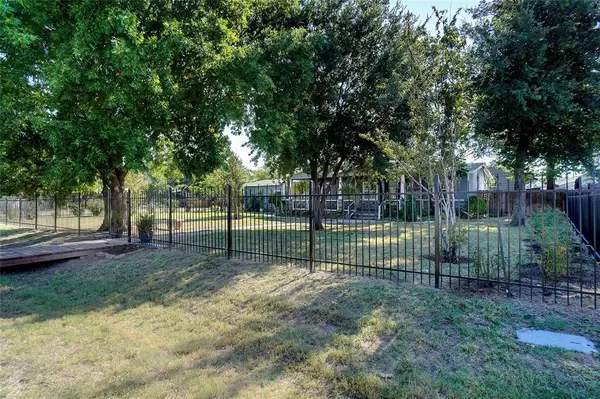 Azle, TX 76020,6763 Hill Court