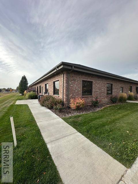 1686 Elk Creek Drive, Idaho Falls, ID 83404