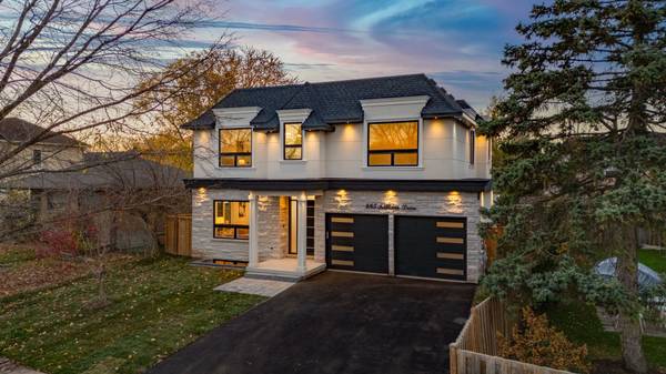 485 Trillium DR, Oakville, ON L6K 1T1